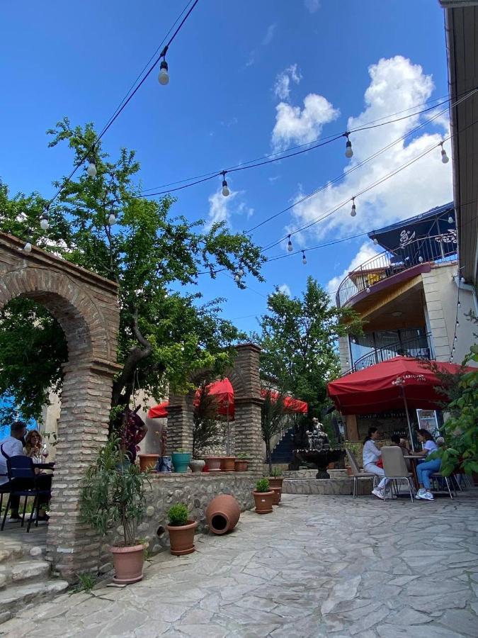 Hotel Traveler Sighnaghi Extérieur photo