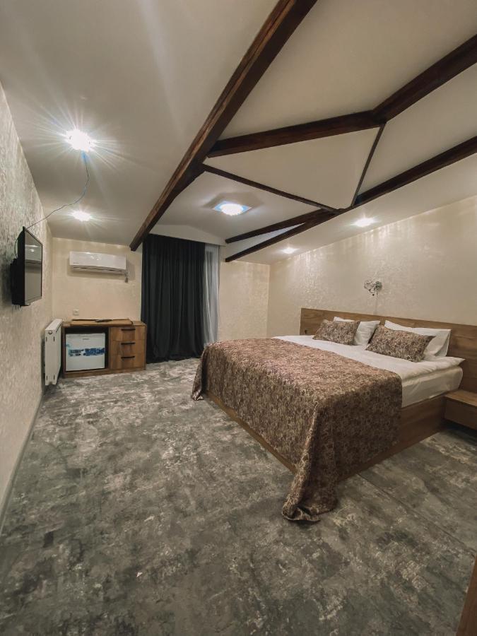 Hotel Traveler Sighnaghi Extérieur photo