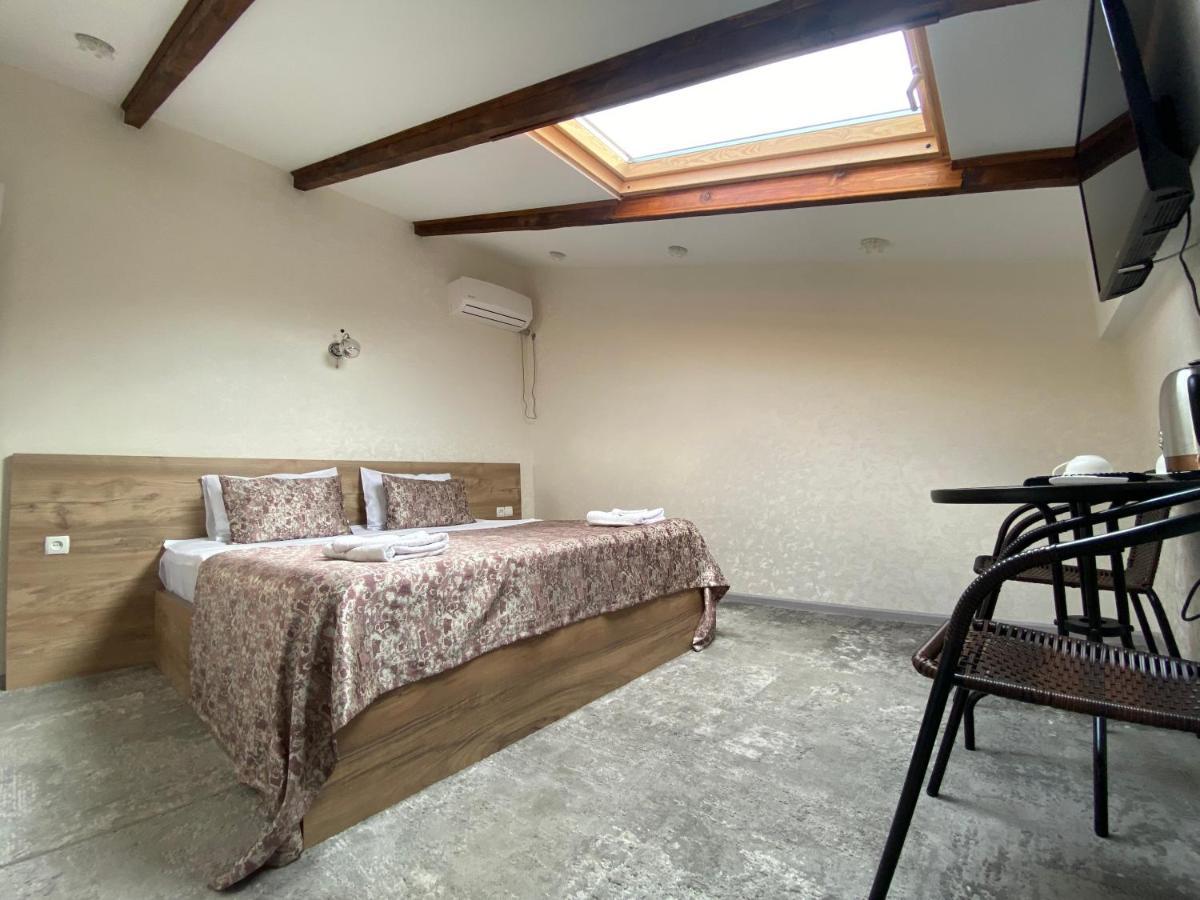 Hotel Traveler Sighnaghi Extérieur photo